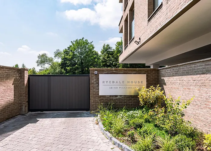 Minster View Penthouse At Ryedale House